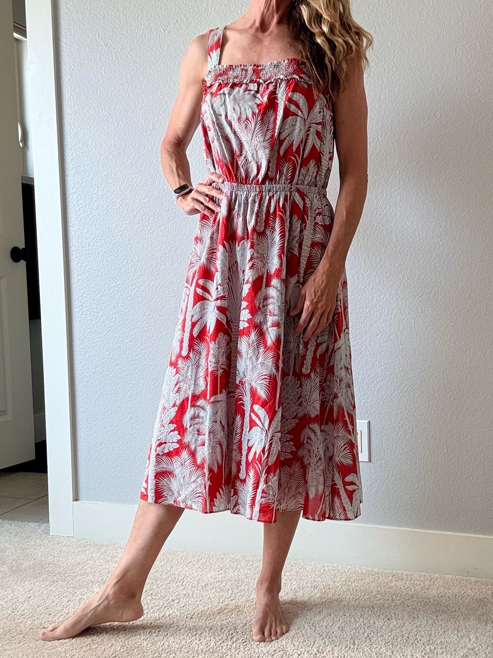 Talbots Red Tropical Print Midi Dress - Sleeveless Smocked Waist sz 8